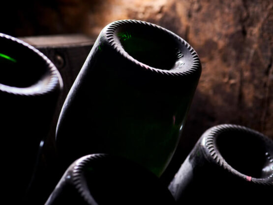 How long can a bottle of Champagne be kept?