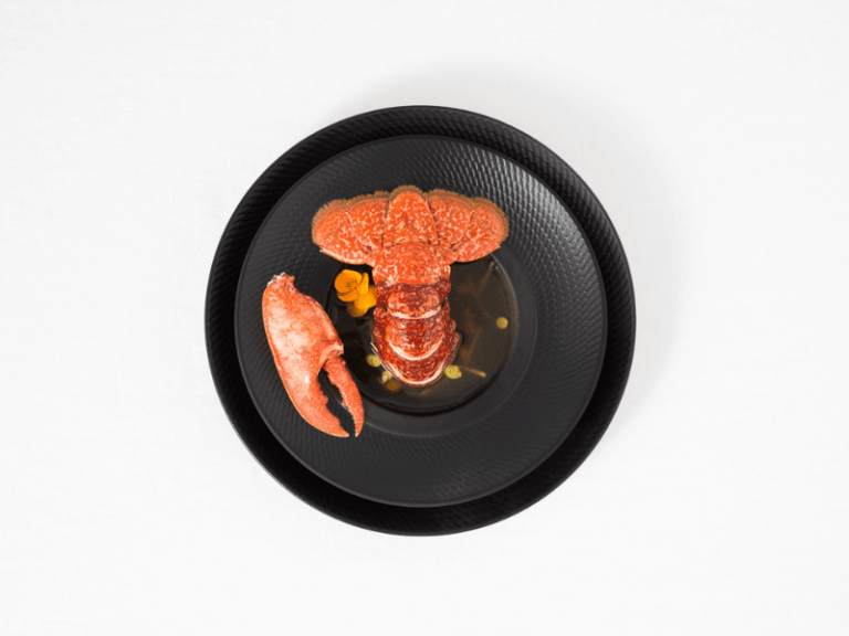 What to Drink with Lobster? Exceptional Pairings Between the Sea and Champagne
