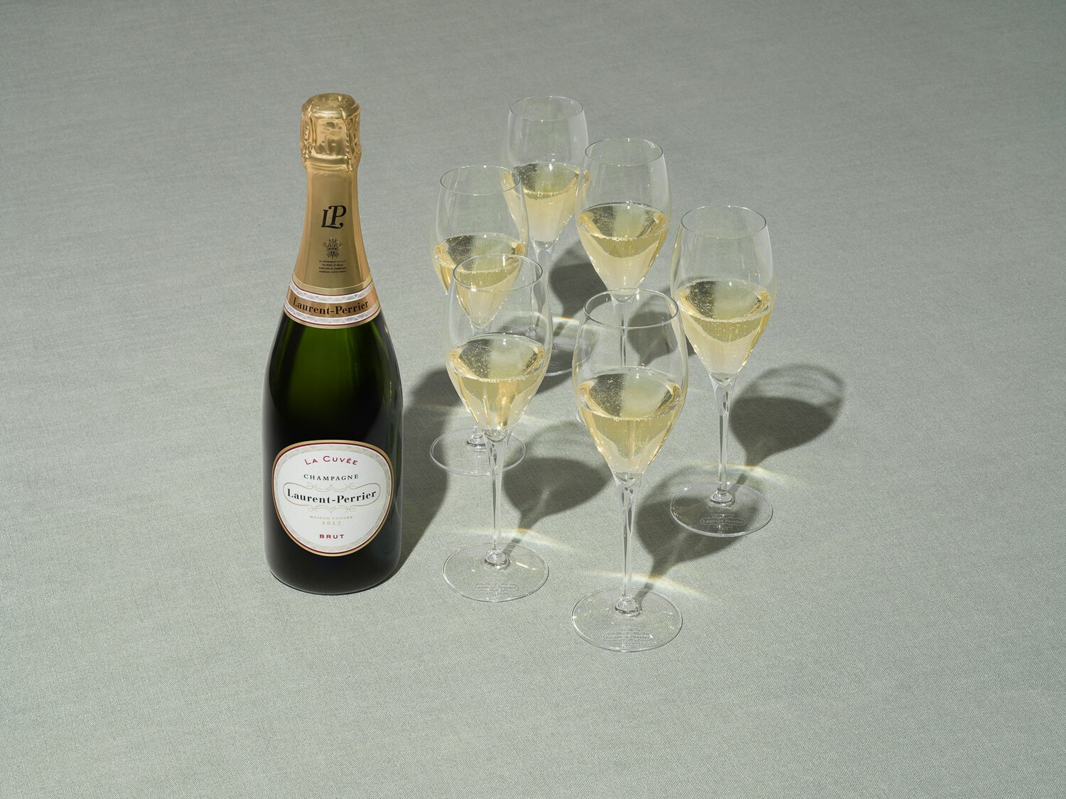 champagne la cuvee laurent perrier verres