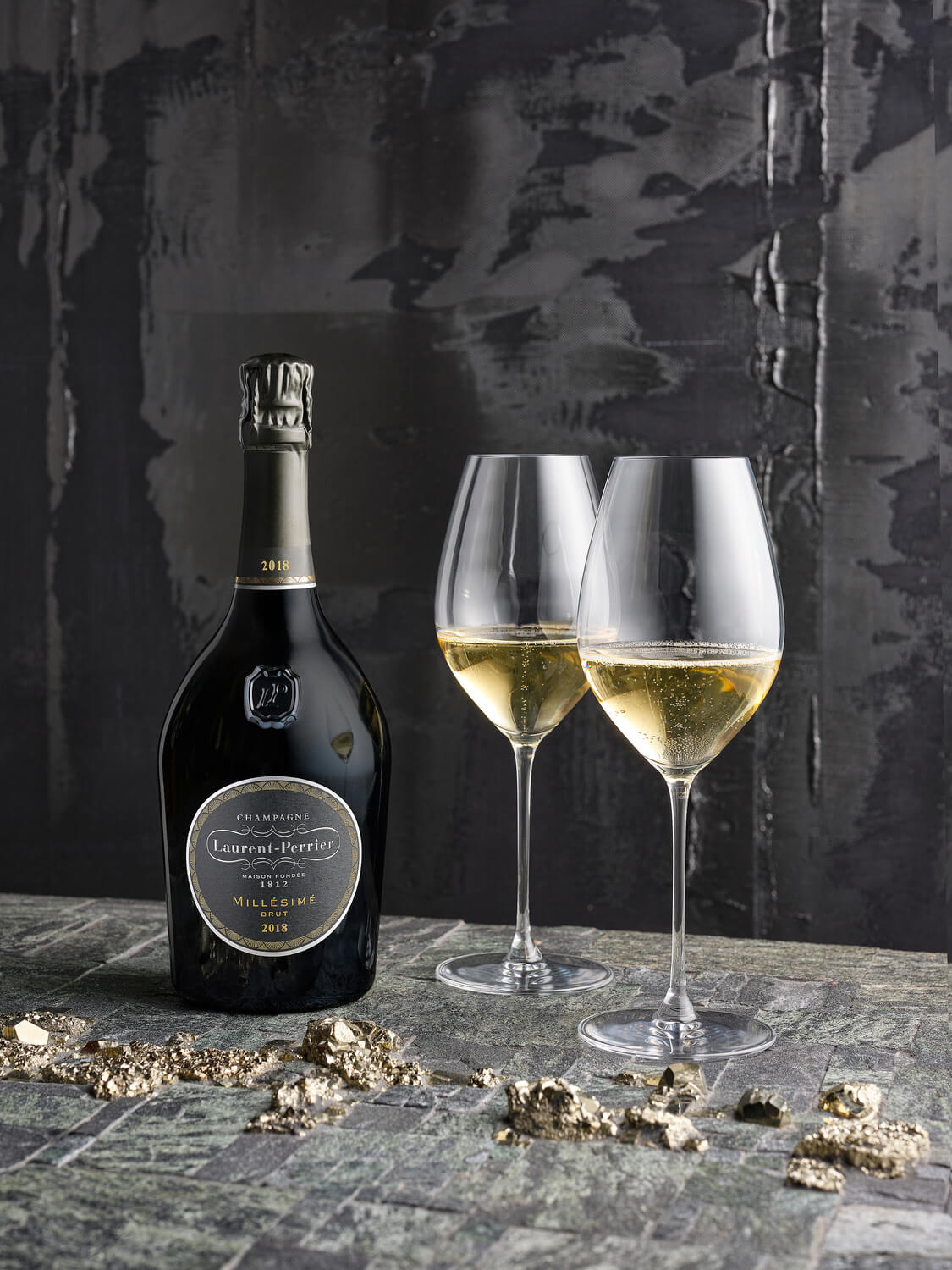 champagne brut vintage 2018 laurent perrier glasses